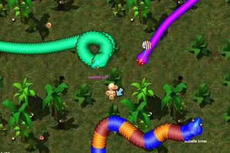 image bg Real Snakes